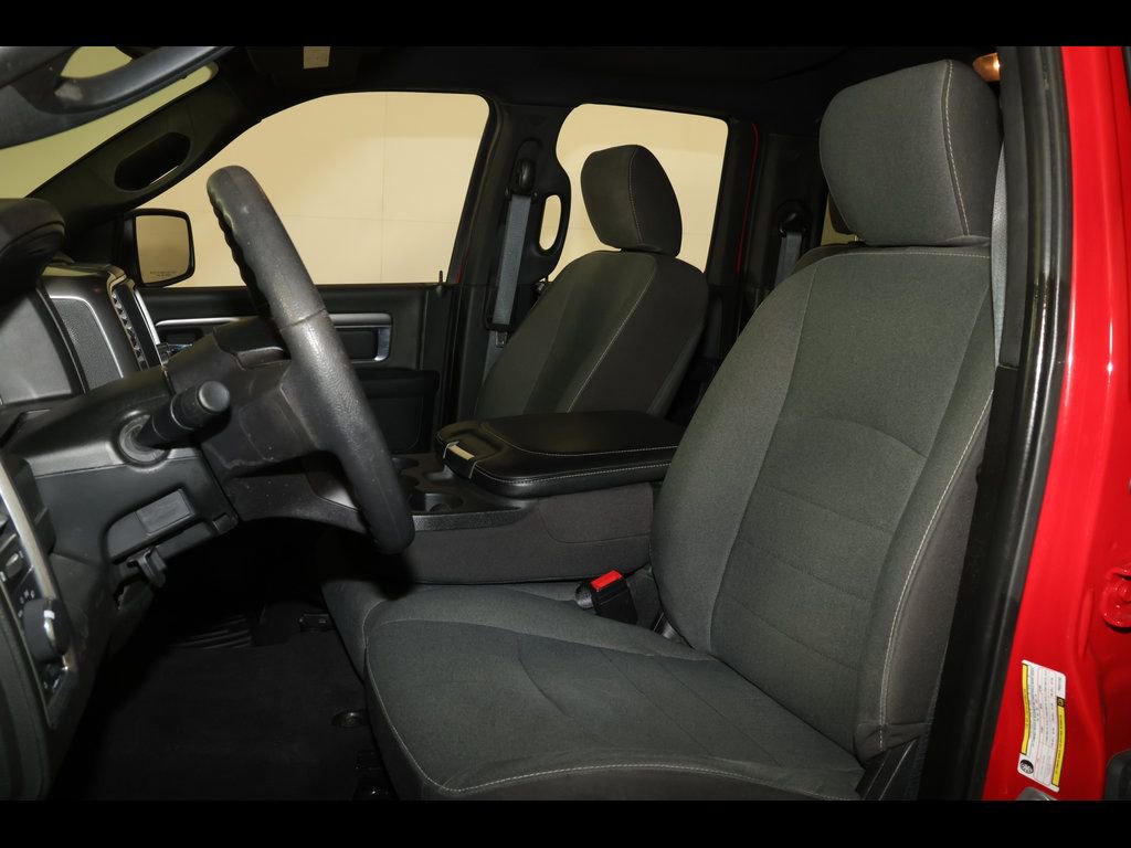 Used 2023 RAM 1500 Classic Warlock AWD/4WD image 23