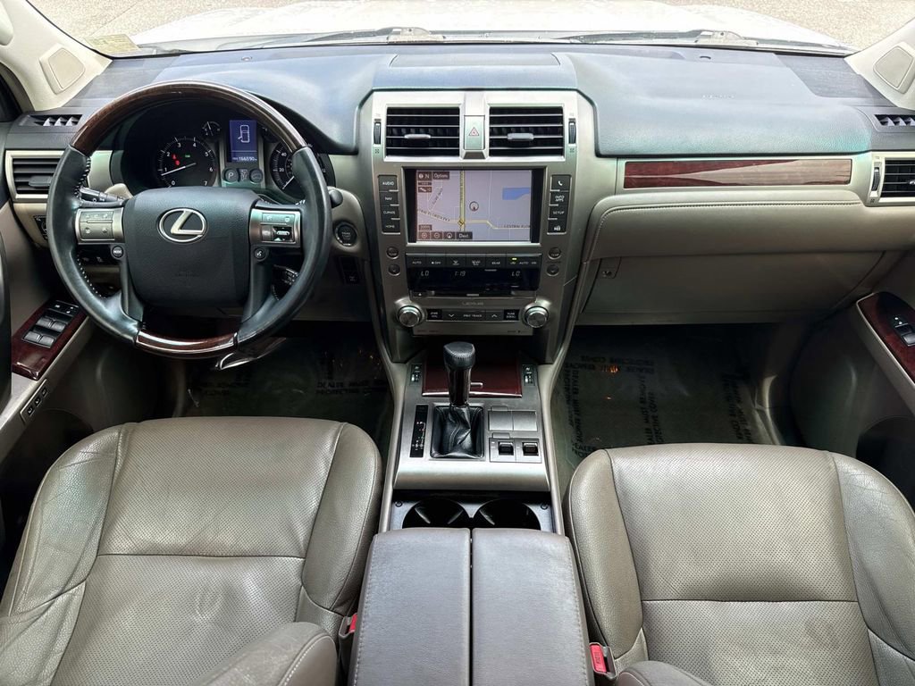 Used 2015 Lexus GX 460 w/ Premium Package image 20