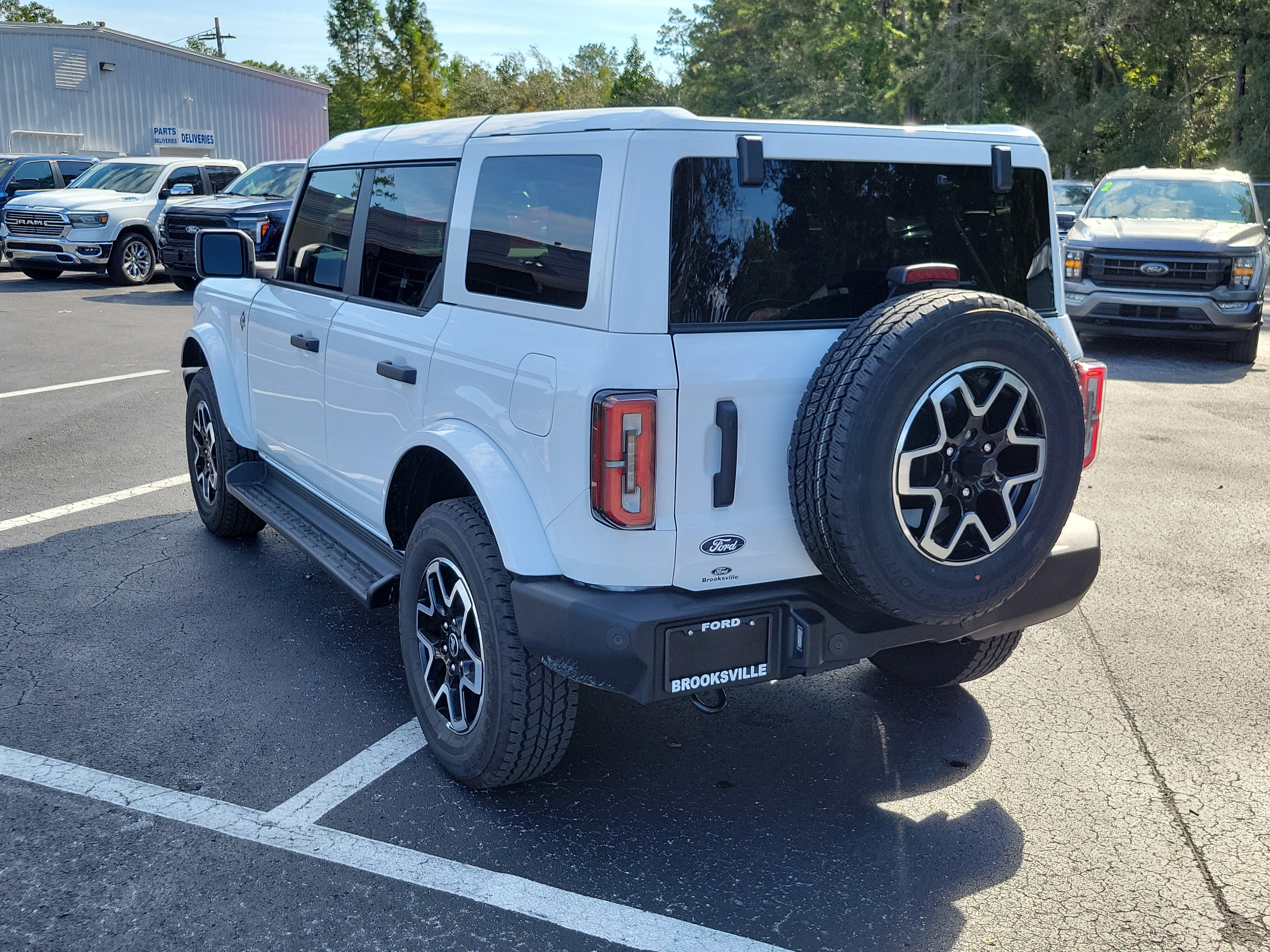 Used 2026 Ford Bronco Outer Banks AWD/4WD image 4