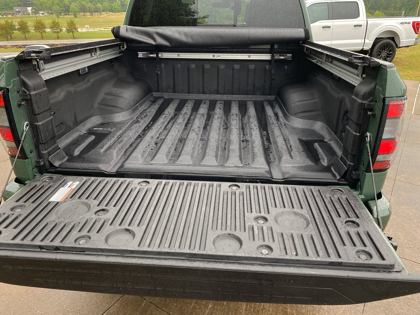 Used 2023 Nissan Frontier PRO-4X w/ Pro-4X Premium Package image 10