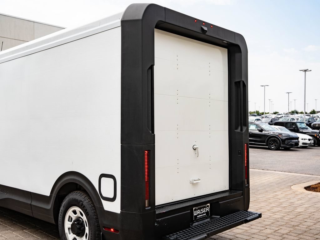 Used 2025 Chevrolet Brightdrop 400 FWD image 17