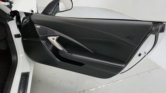 Used 2014 Chevrolet Corvette Stingray Coupe image 12