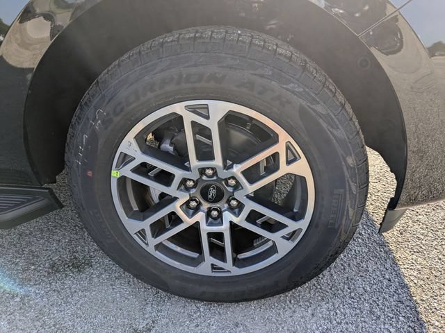 New 2026 Ford Expedition Max Active AWD/4WD image 4