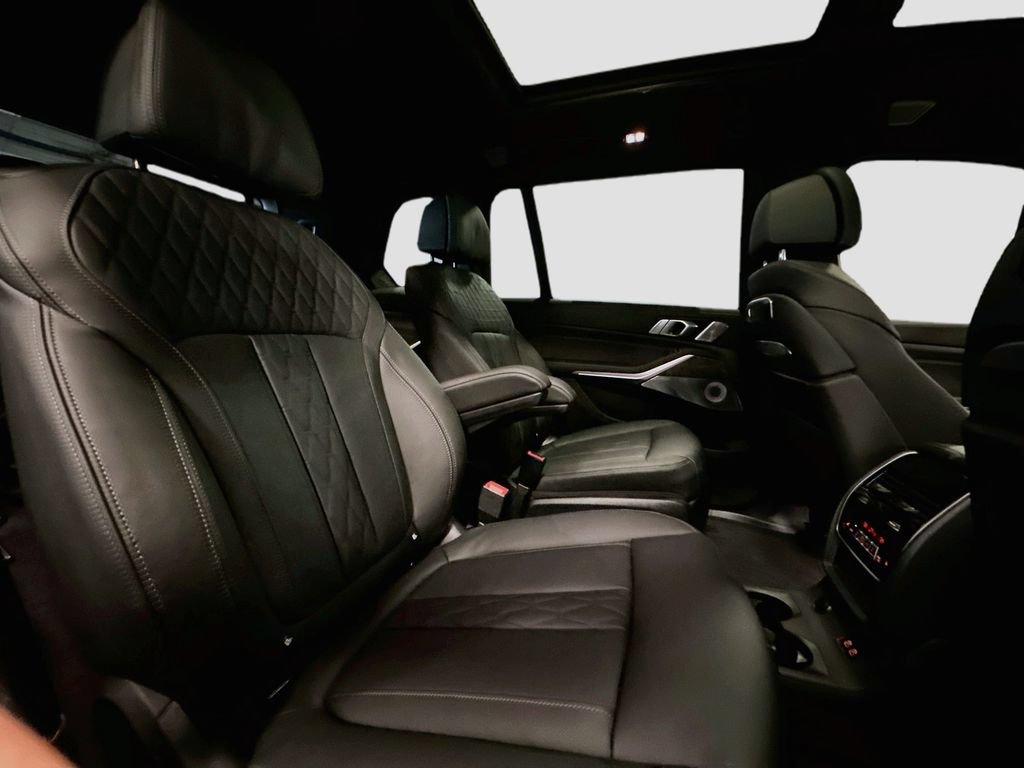 New 2027 BMW X7 M60i AWD/4WD image 30