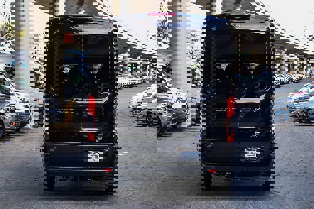 Used 2024 Ford Transit 350 XLT image 5