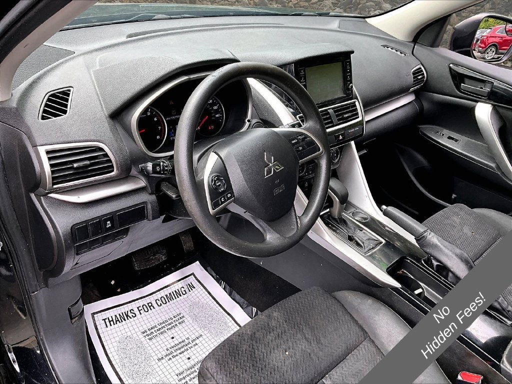 Used 2020 Mitsubishi Eclipse Cross ES FWD image 12