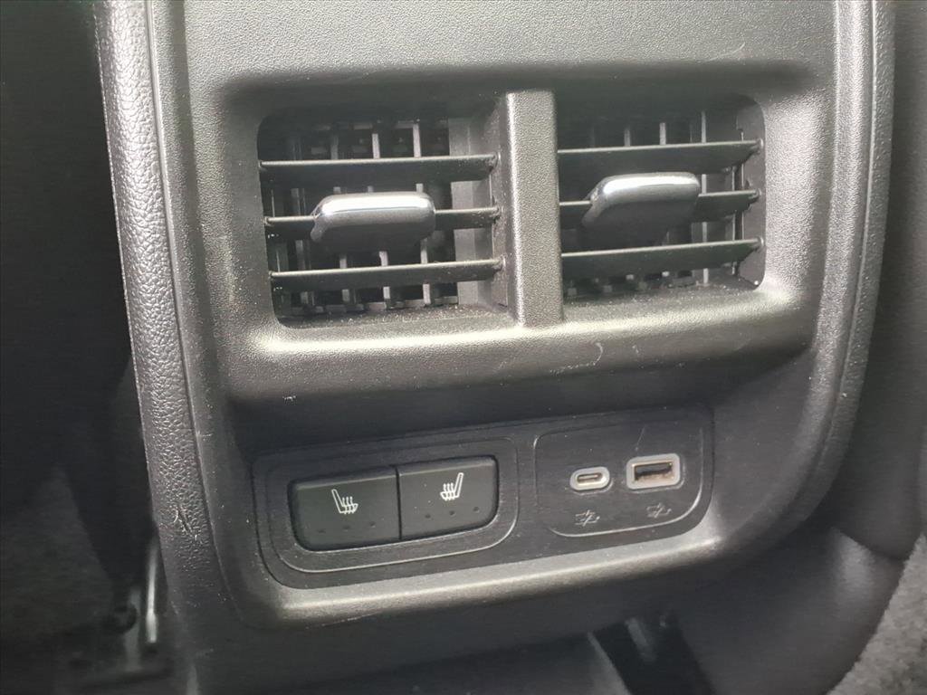 Used 2019 Cadillac XT4 Sport image 18