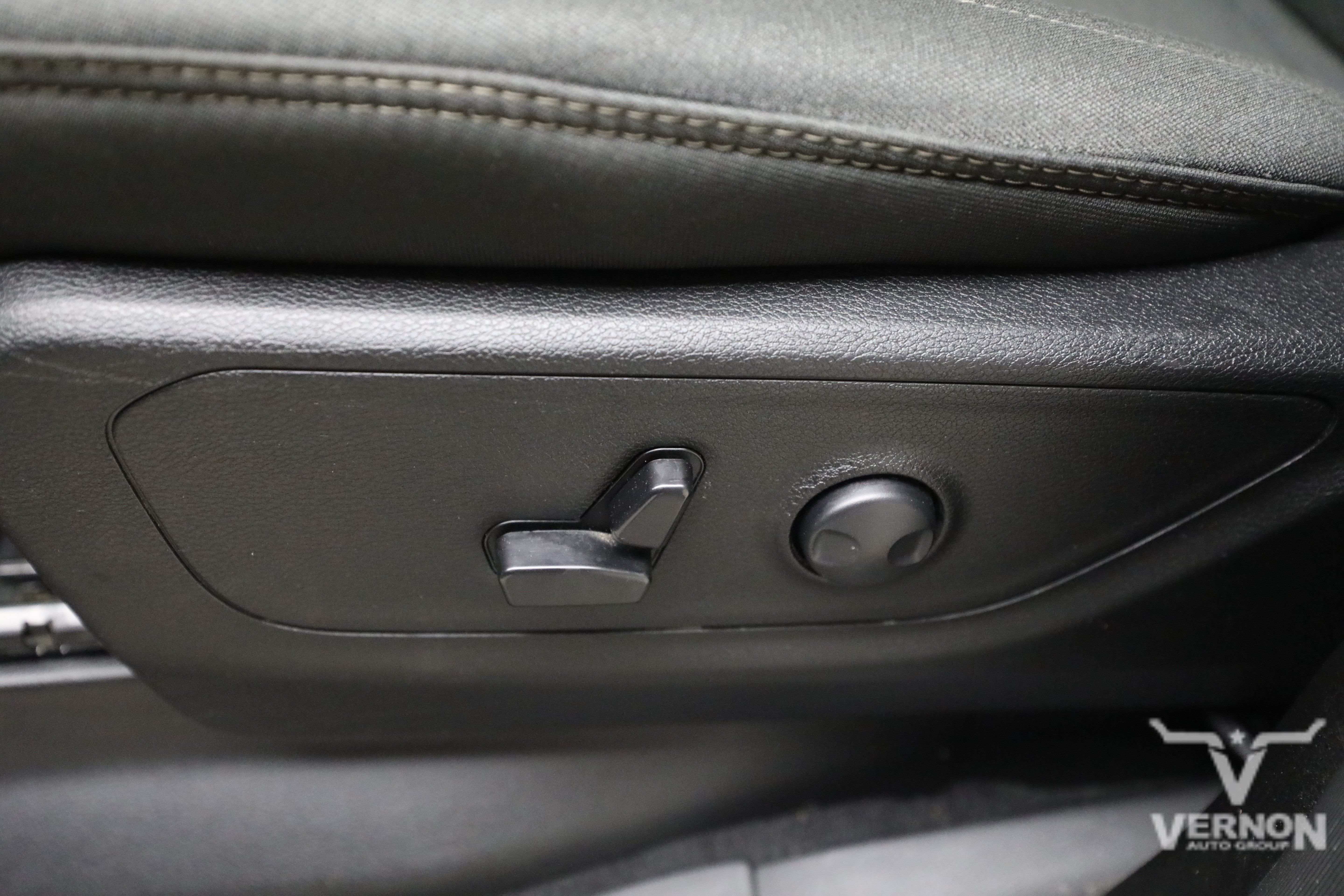 Used 2025 RAM 1500 Big Horn AWD/4WD image 14
