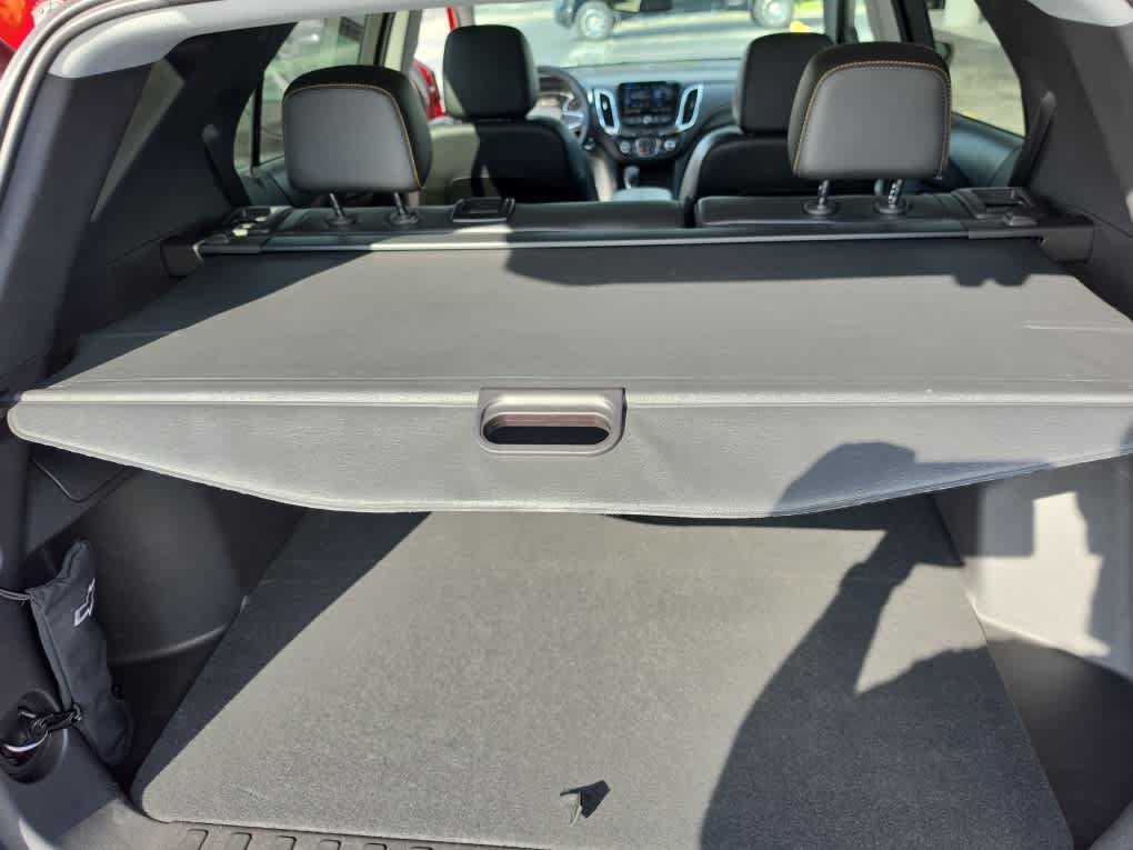 Used 2024 Chevrolet Equinox Premier FWD image 36