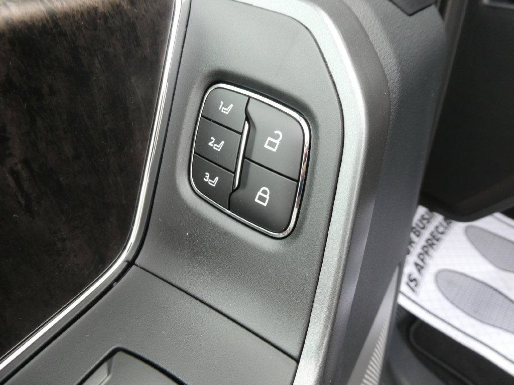 New 2027 Ford F350 Lariat AWD/4WD image 21