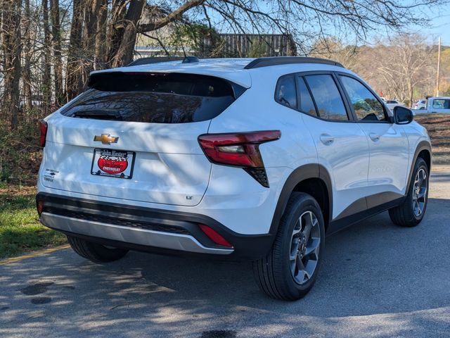 New 2026 Chevrolet Trax LT image 2