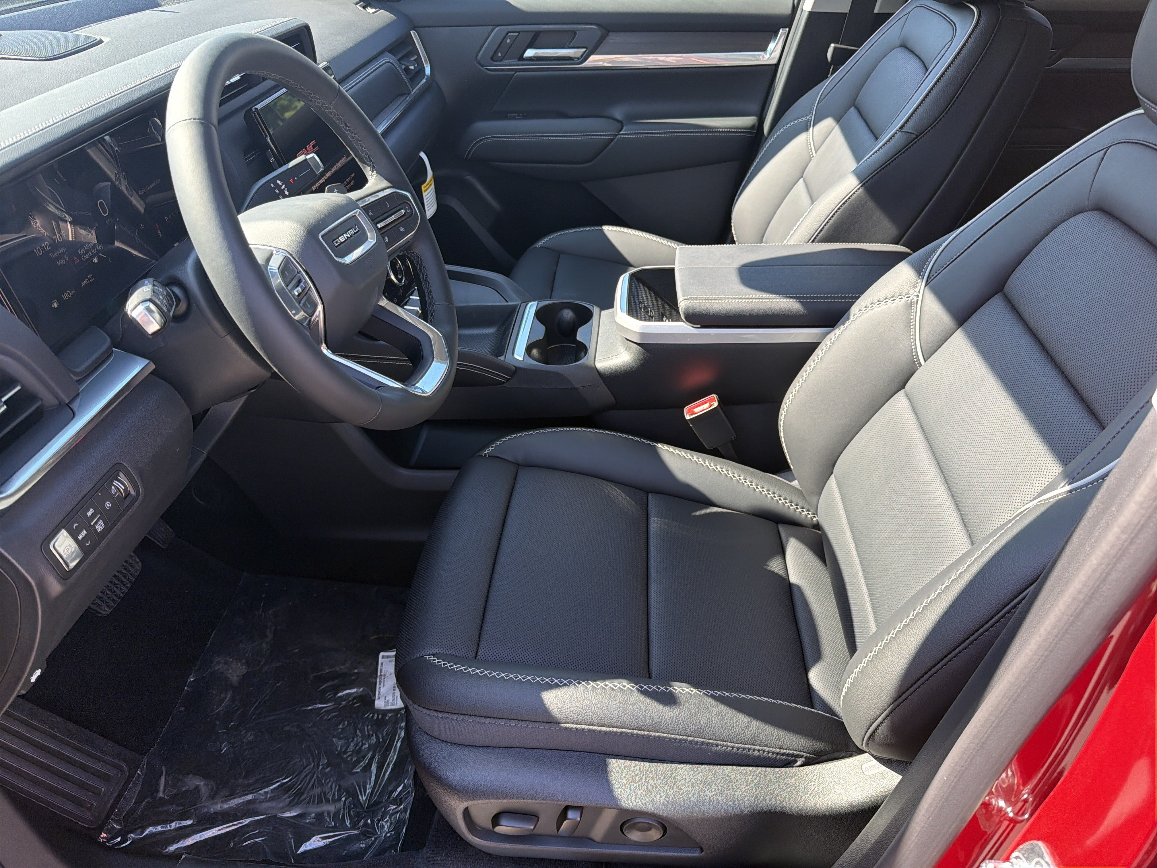 New 2026 GMC Terrain Denali AWD/4WD image 10