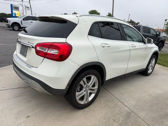 Used 2016 Mercedes-Benz GLA 250 4MATIC image 10