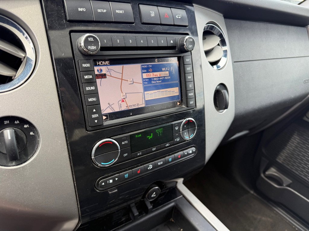 Used 2014 Ford Expedition Limited w/ Equipment Group 301A AWD/4WD image 11