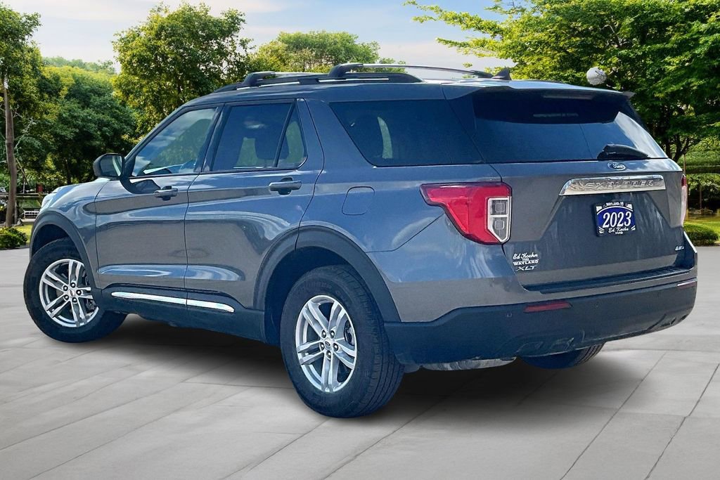 Certified 2023 Ford Explorer XLT image 2