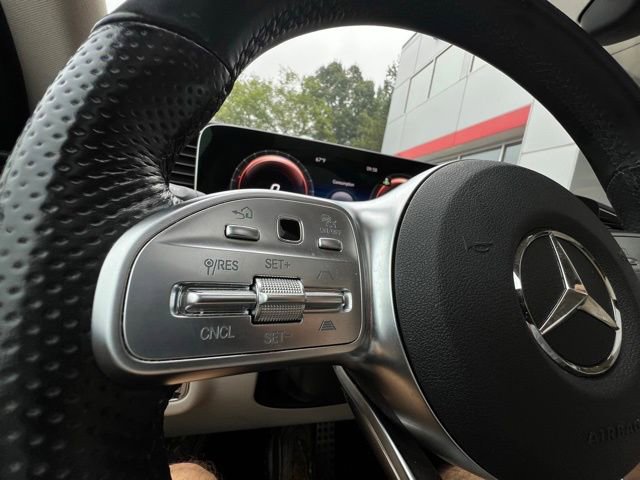 Used 2023 Mercedes-Benz GLS 450 4MATIC image 20