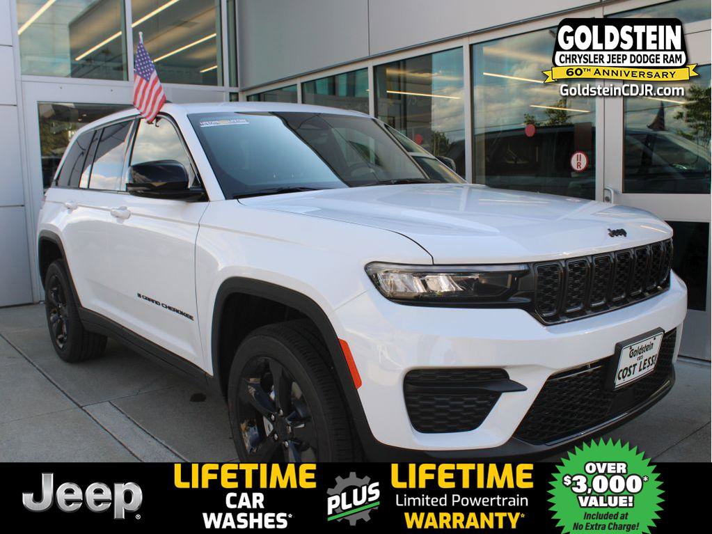 New 2025 Jeep Grand Cherokee Altitude