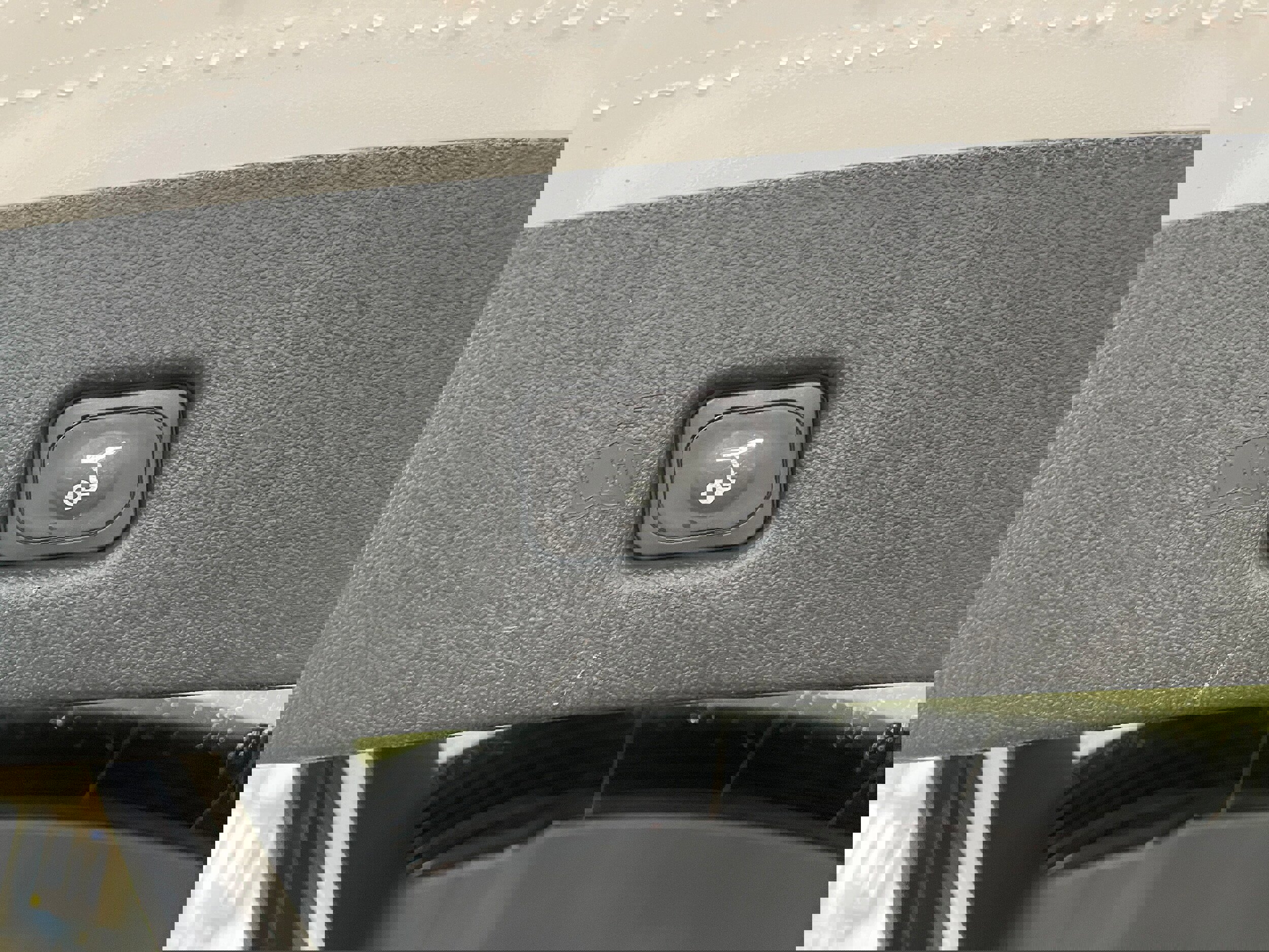 Used 2023 Lincoln Nautilus Reserve image 26