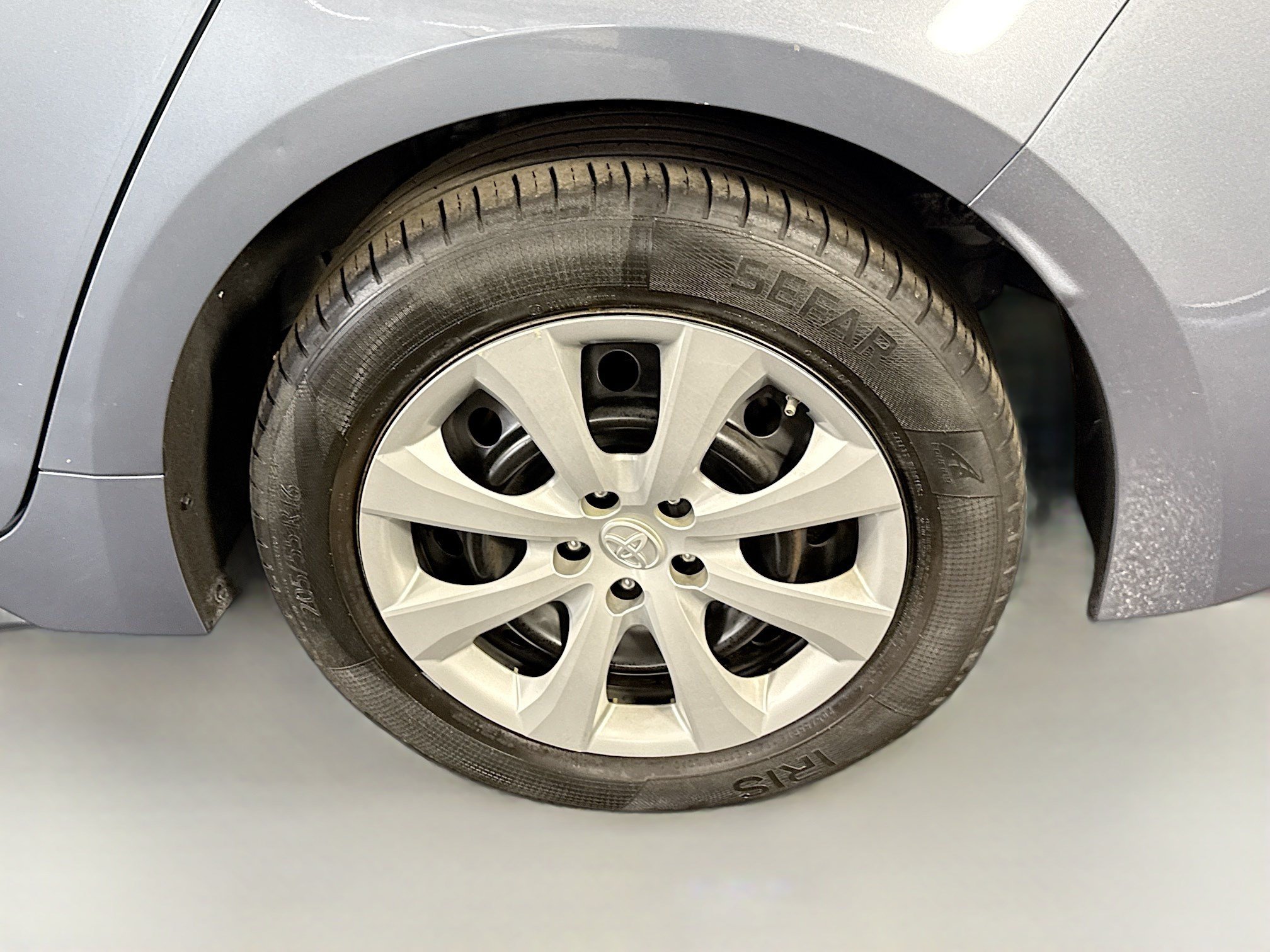 Used 2022 Toyota Corolla LE FWD image 36