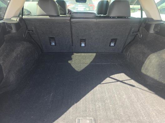Used 2017 Subaru Outback 2.5i Limited image 12