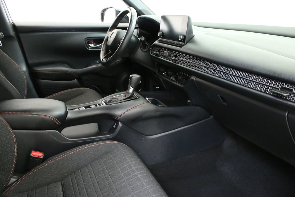 Used 2023 Honda HR-V Sport image 27