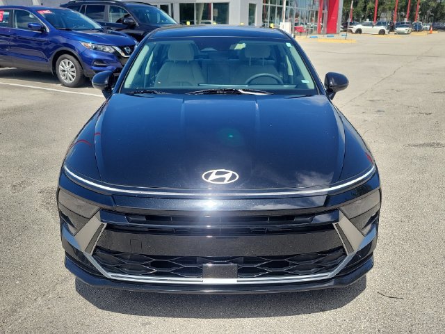 Used 2025 Hyundai Sonata SEL FWD image 6