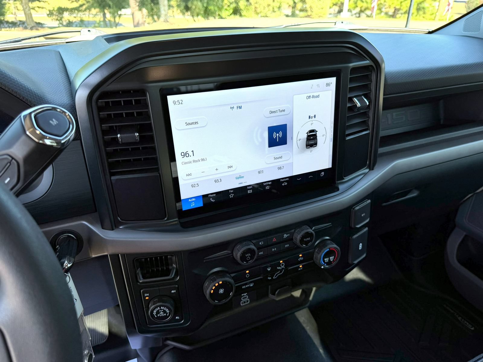 Used 2025 Ford F150 XL w/ Equipment Group 103A High AWD/4WD image 20