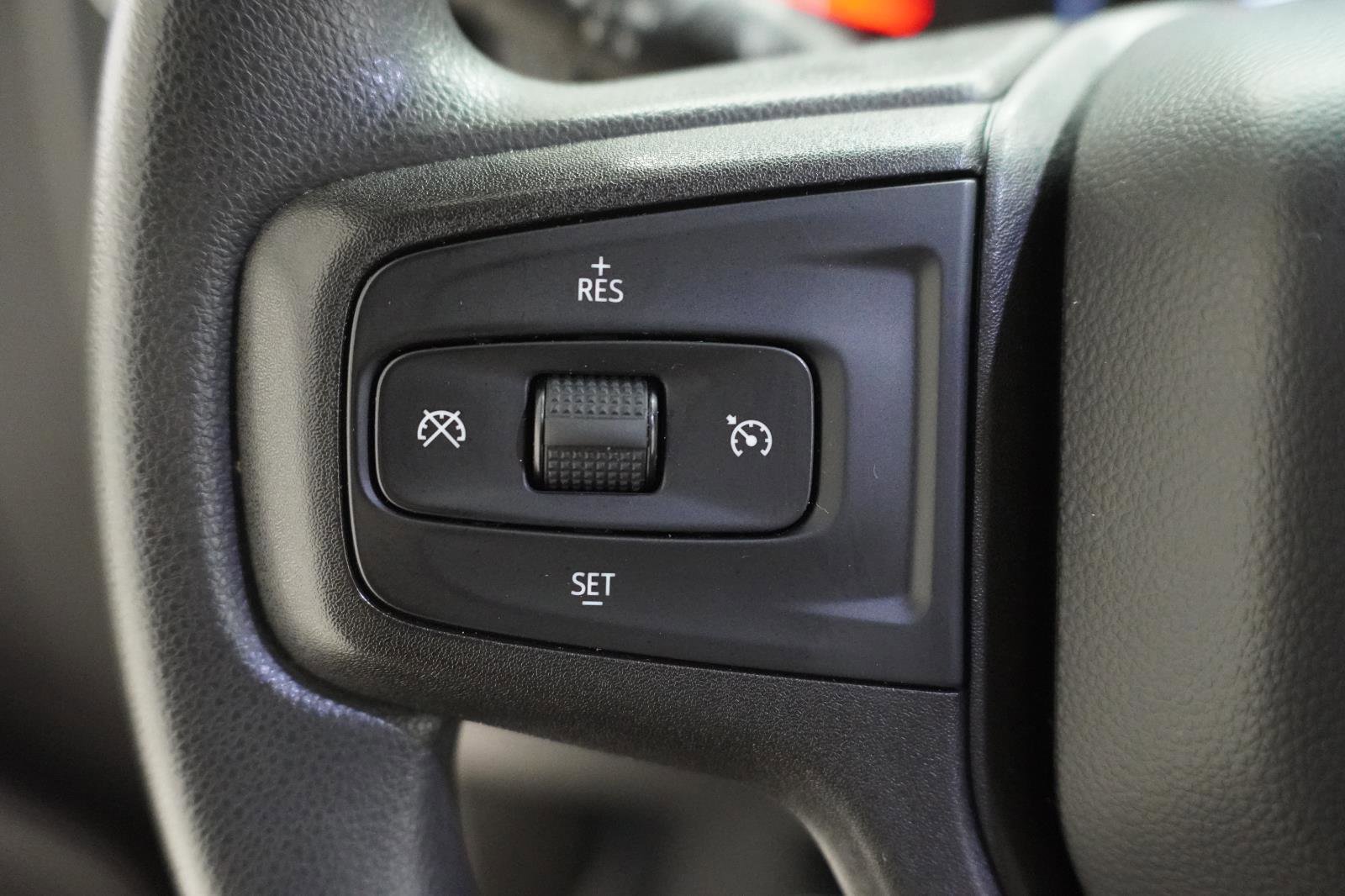 Used 2021 Chevrolet Silverado 1500 Custom AWD/4WD image 18