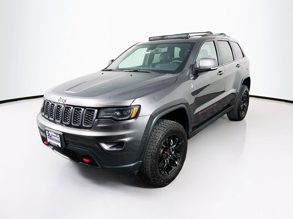 Used 2021 Jeep Grand Cherokee Trailhawk w/ Trailhawk Luxury Group AWD/4WD image 3