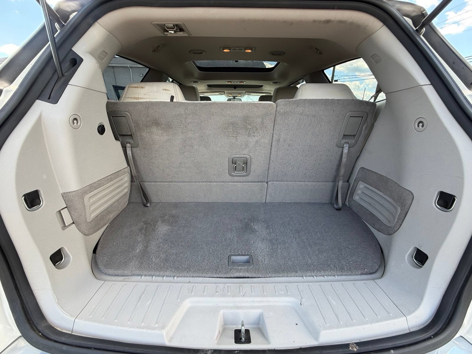 Used 2015 Buick Enclave Leather AWD/4WD image 28