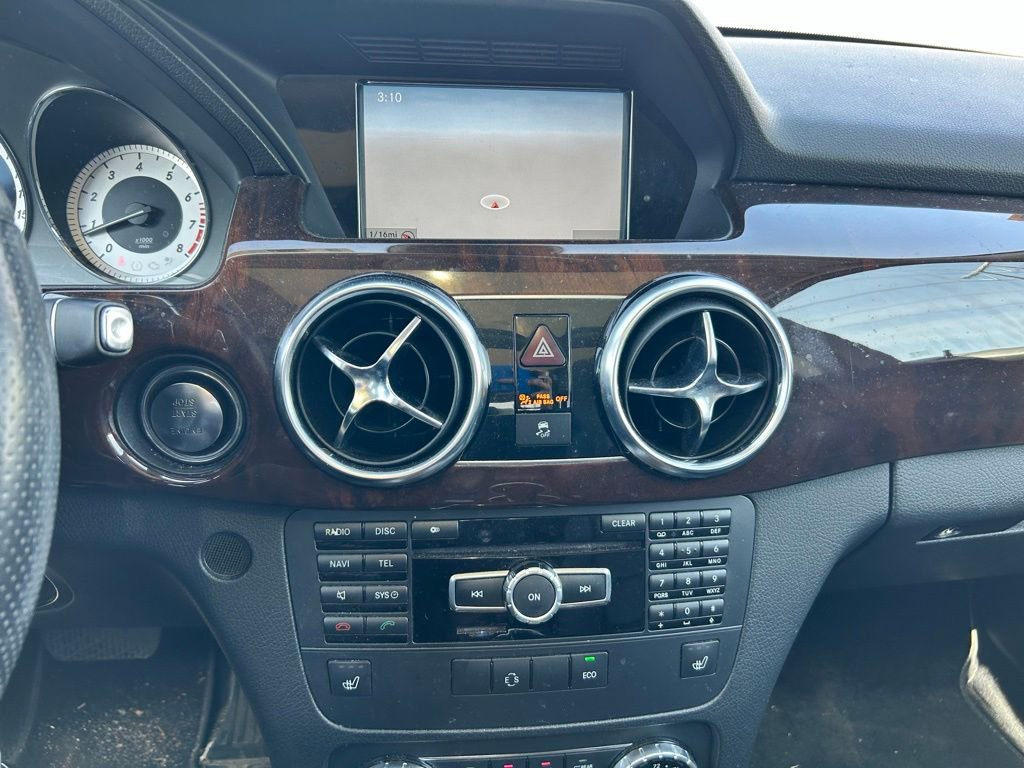 Used 2013 Mercedes-Benz GLK 350 4MATIC image 22