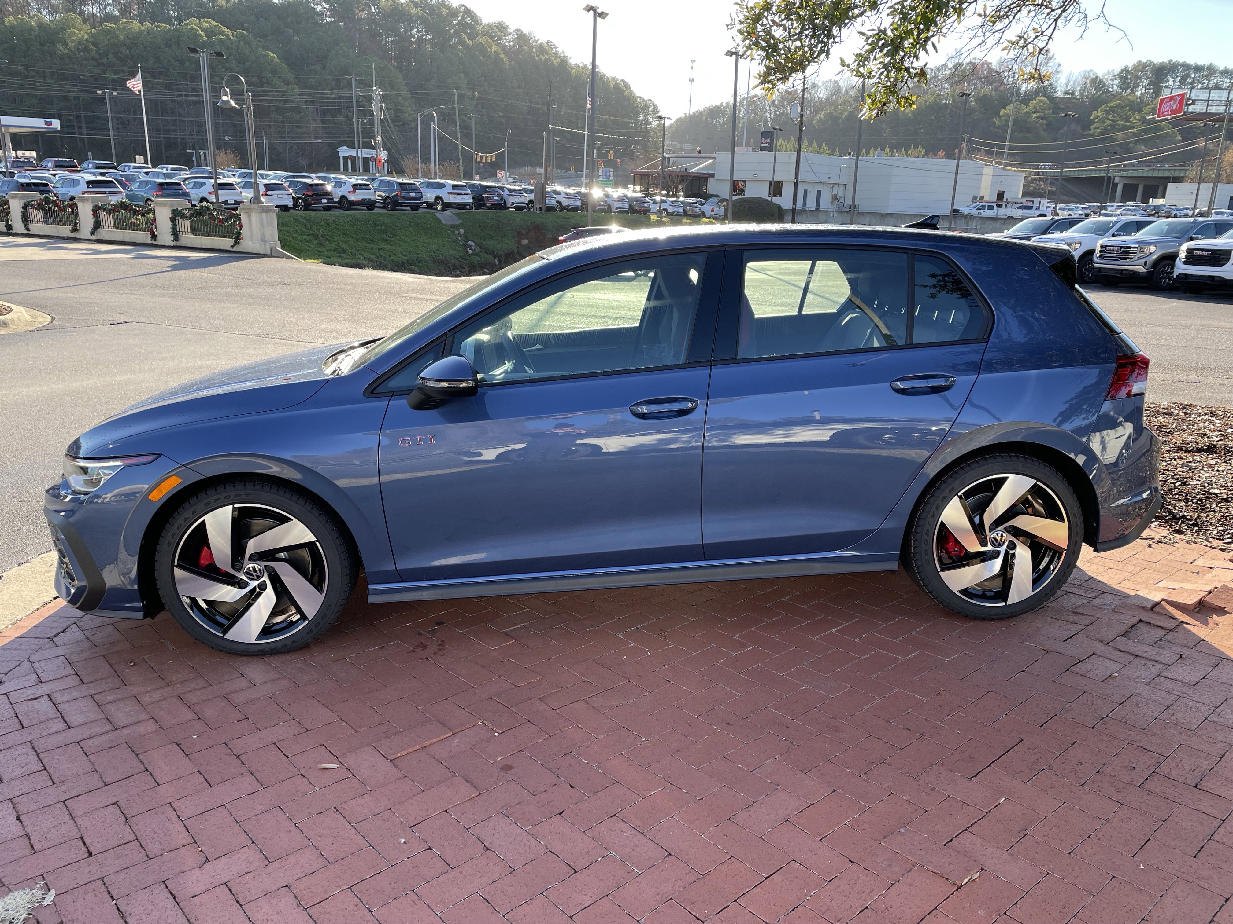 New 2026 Volkswagen GTI S image 7