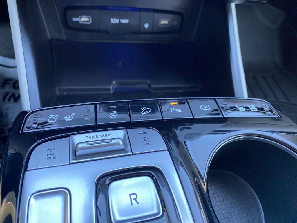 Used 2023 Hyundai Tucson Limited image 21