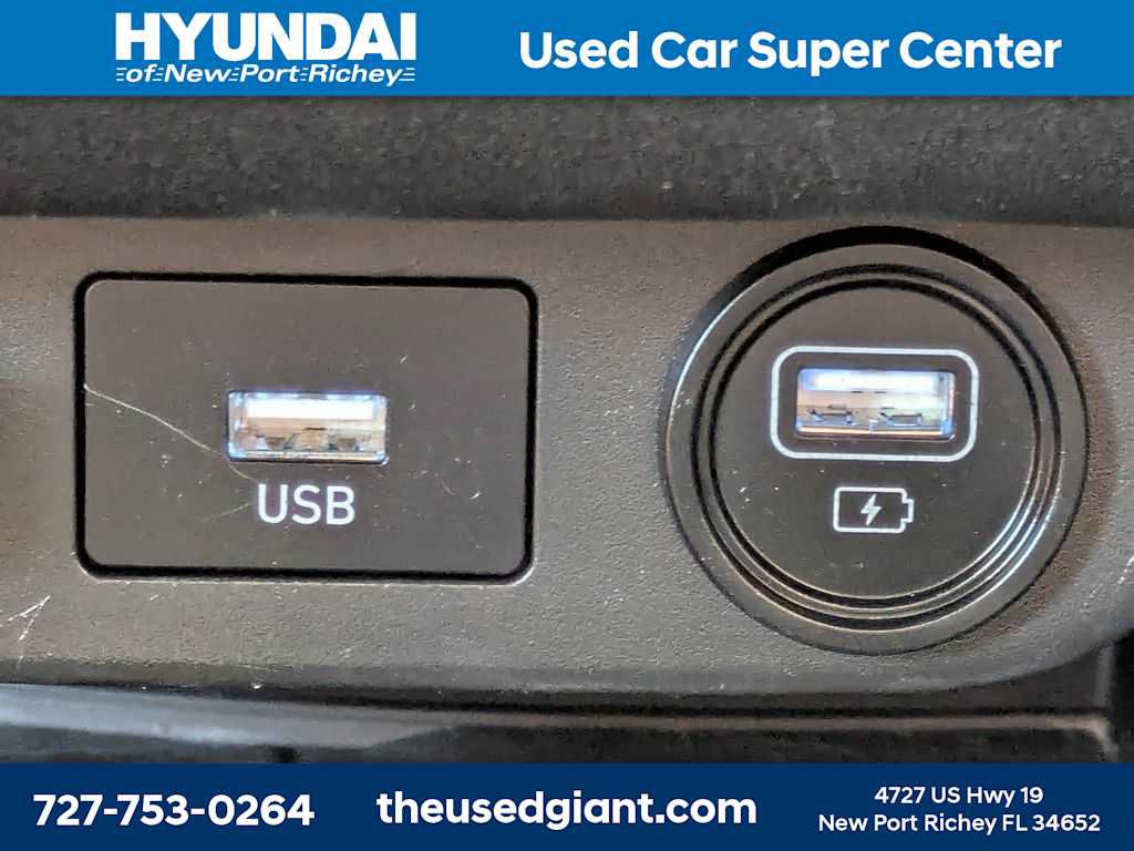 Certified 2023 Hyundai Elantra Limited w/ Cargo Package FWD image 26