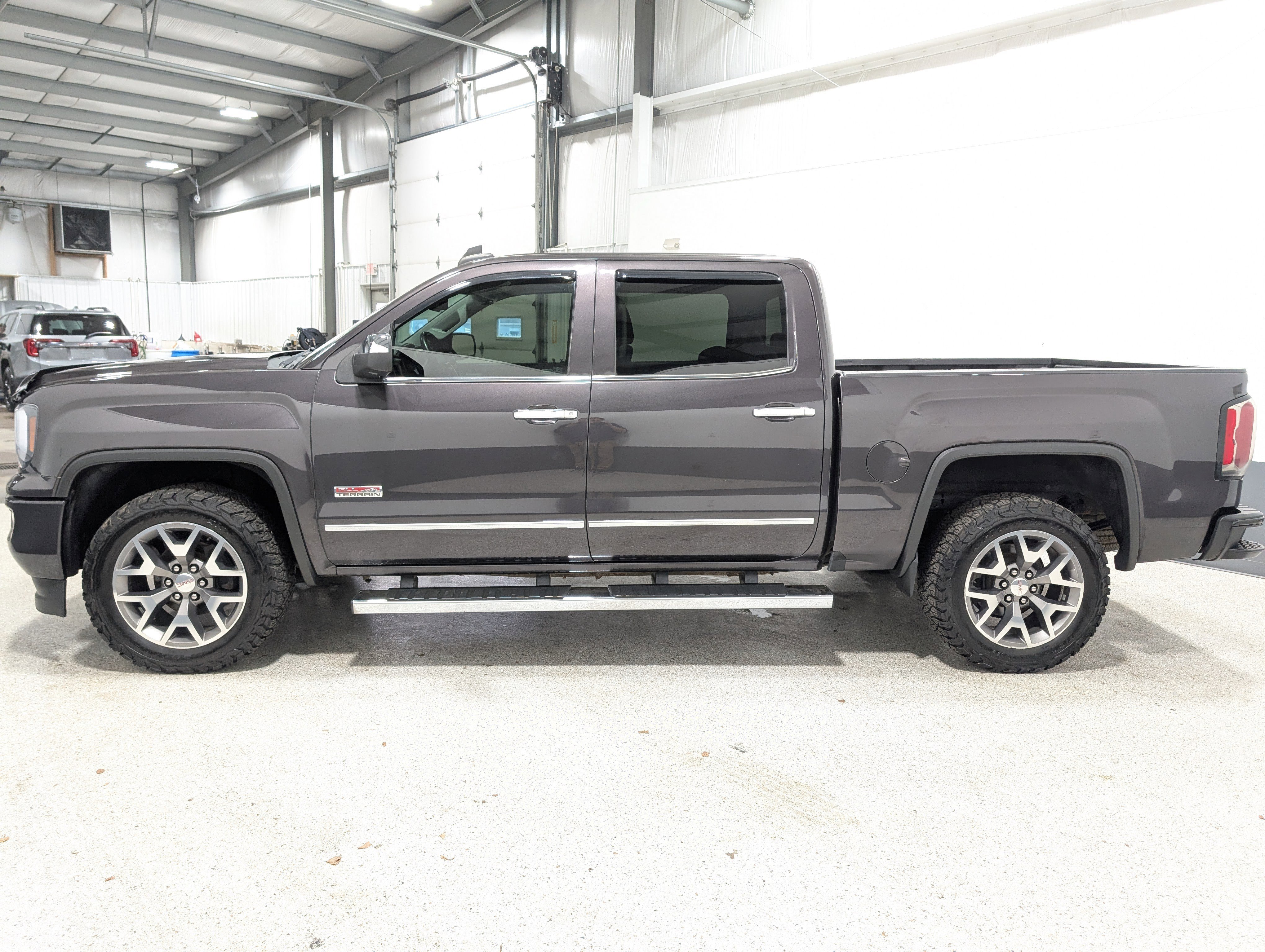 Used 2016 GMC Sierra 1500 SLT w/ All-Terrain Package image 6