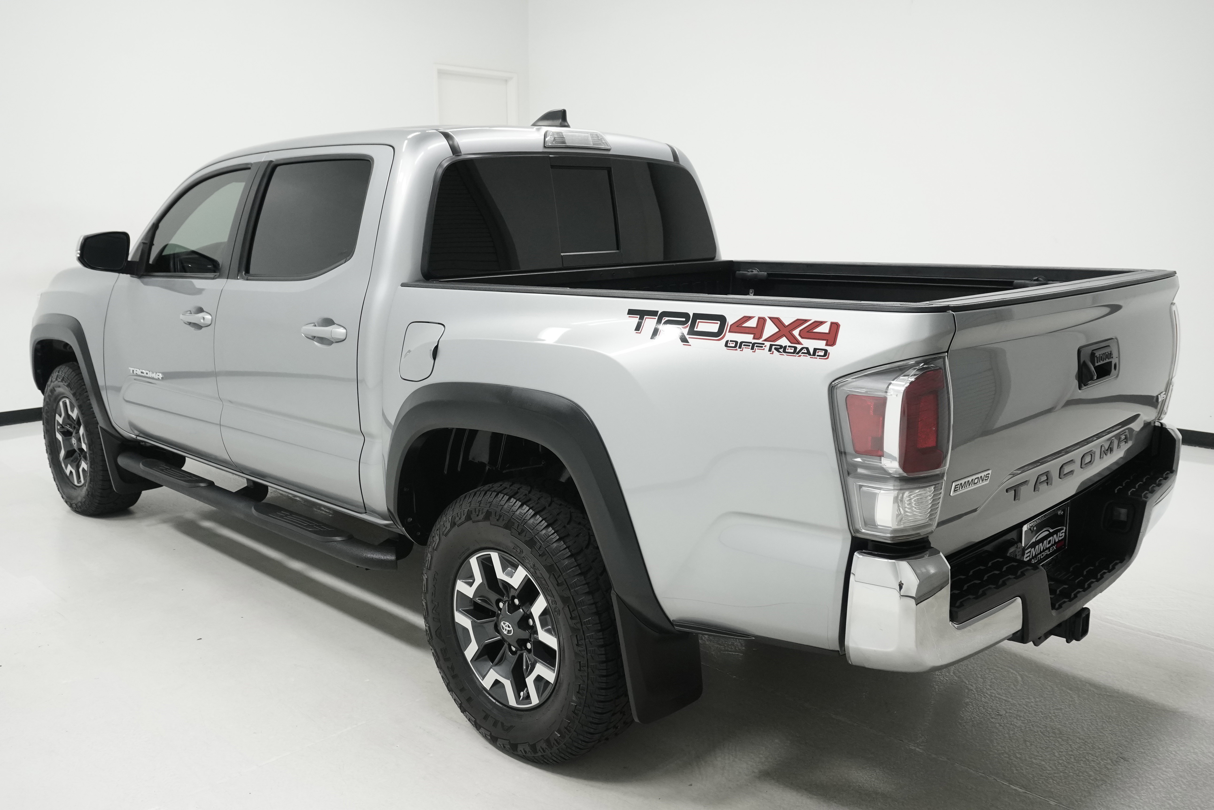 Used 2021 Toyota Tacoma TRD Off-Road image 6