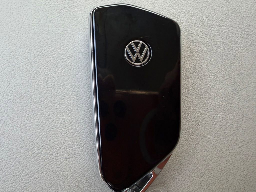 New 2026 Volkswagen Atlas SE image 30