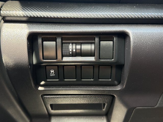 Used 2019 Subaru Impreza 2.0i w/ Eyesight AWD/4WD image 17