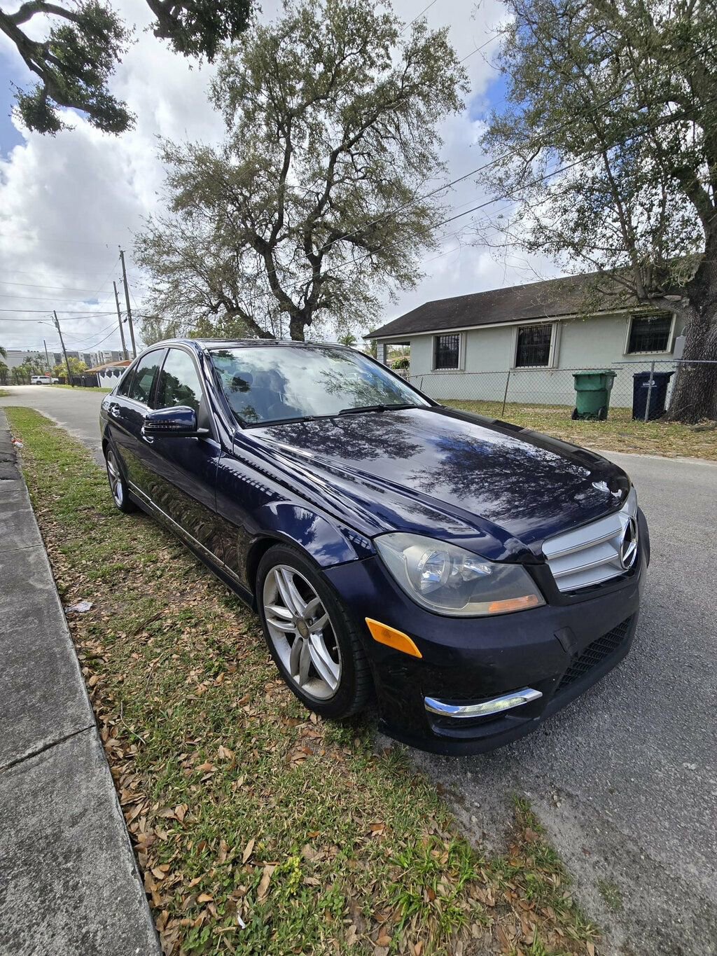 Used 2013 Mercedes-Benz C 300 4MATIC Sedan
