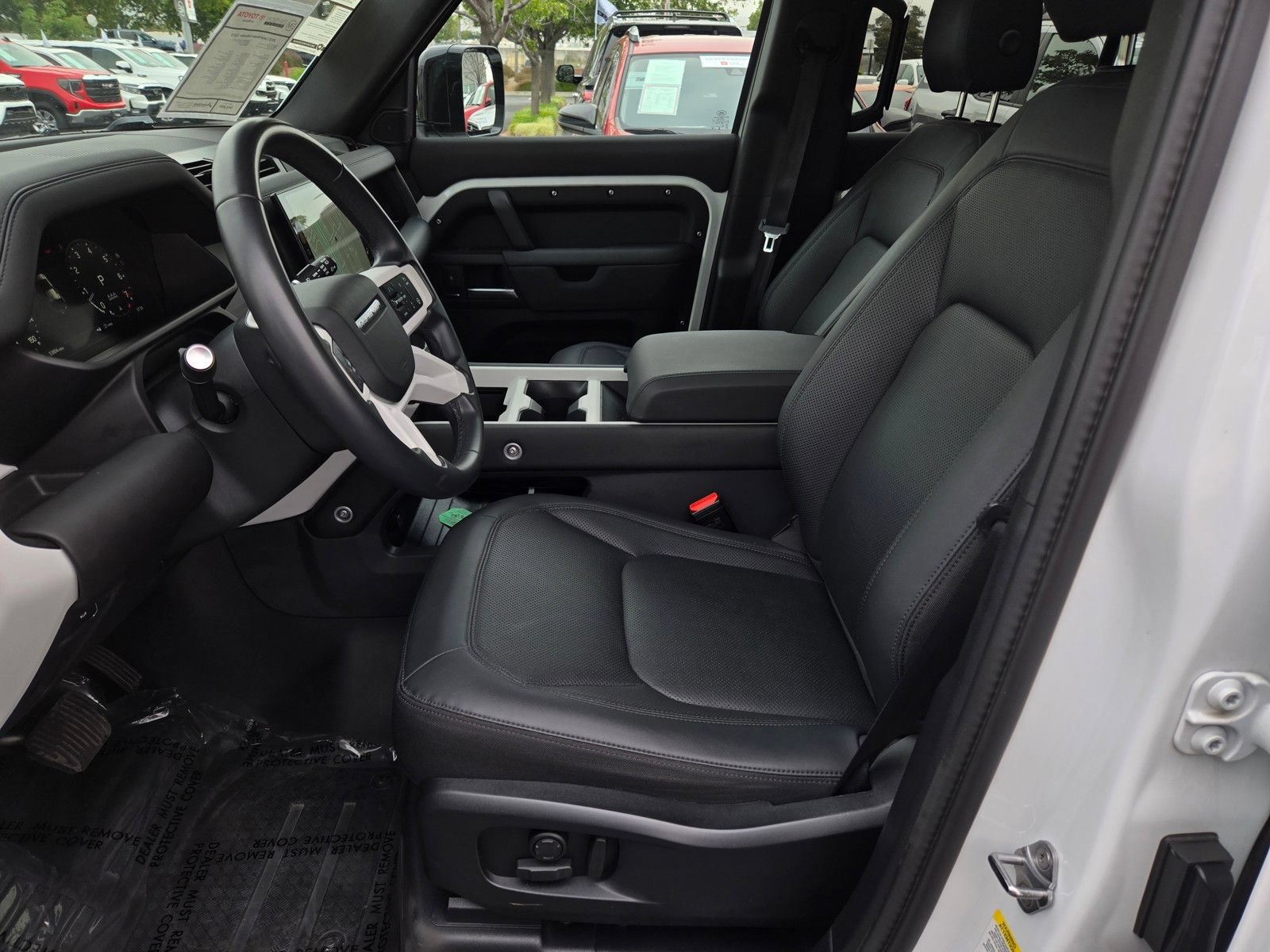 Used 2025 Land Rover Defender 110 S AWD/4WD image 16