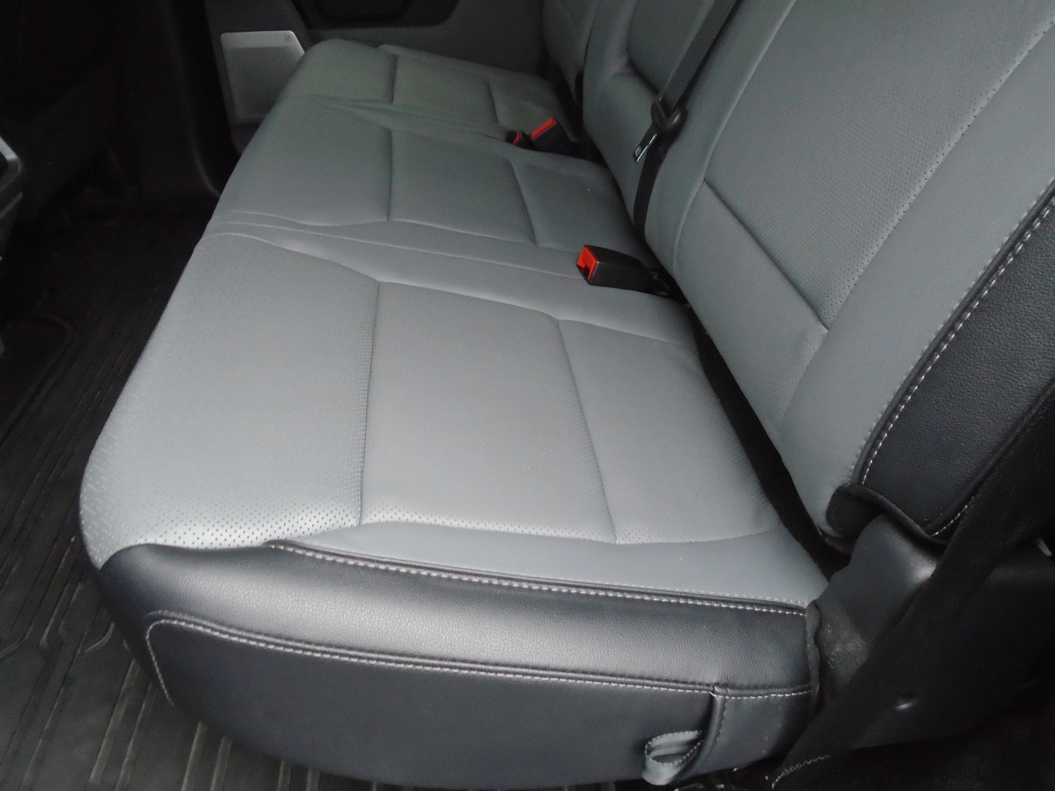 Used 2022 Ford F150 Lariat w/ Equipment Group 502A High AWD/4WD image 47