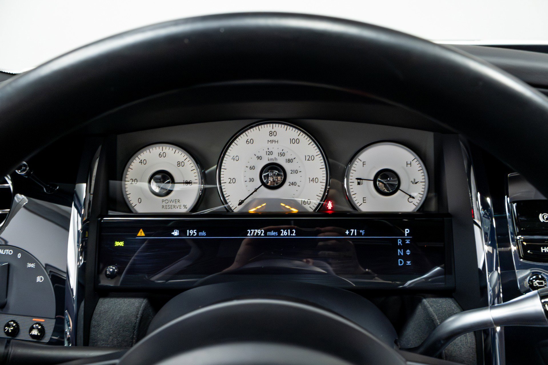 Used 2016 Rolls-Royce Ghost image 12