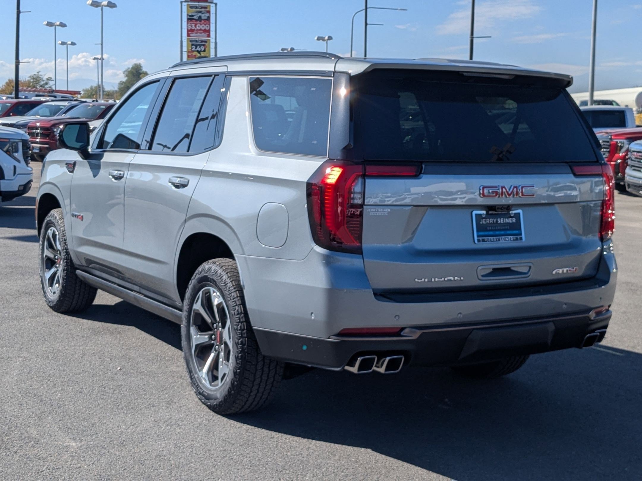 New 2026 GMC Yukon AT4 Ultimate w/ LPO, Floor Liner Package image 3