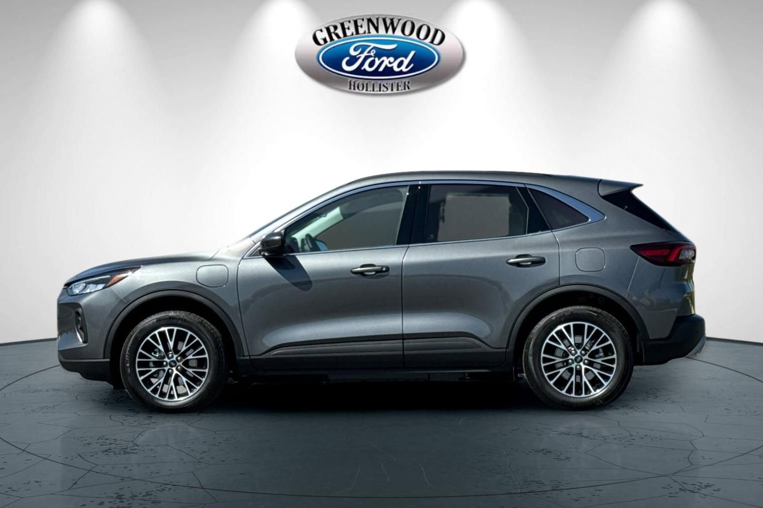 New 2025 Ford Escape SE image 7