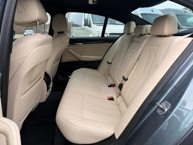 Used 2021 BMW 530i xDrive image 17