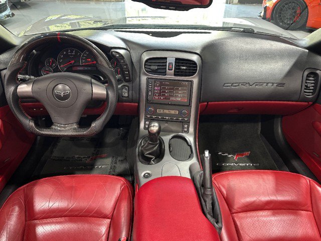 Used 2006 Chevrolet Corvette Convertible w/ Preferred Equipment Group RWD image 61