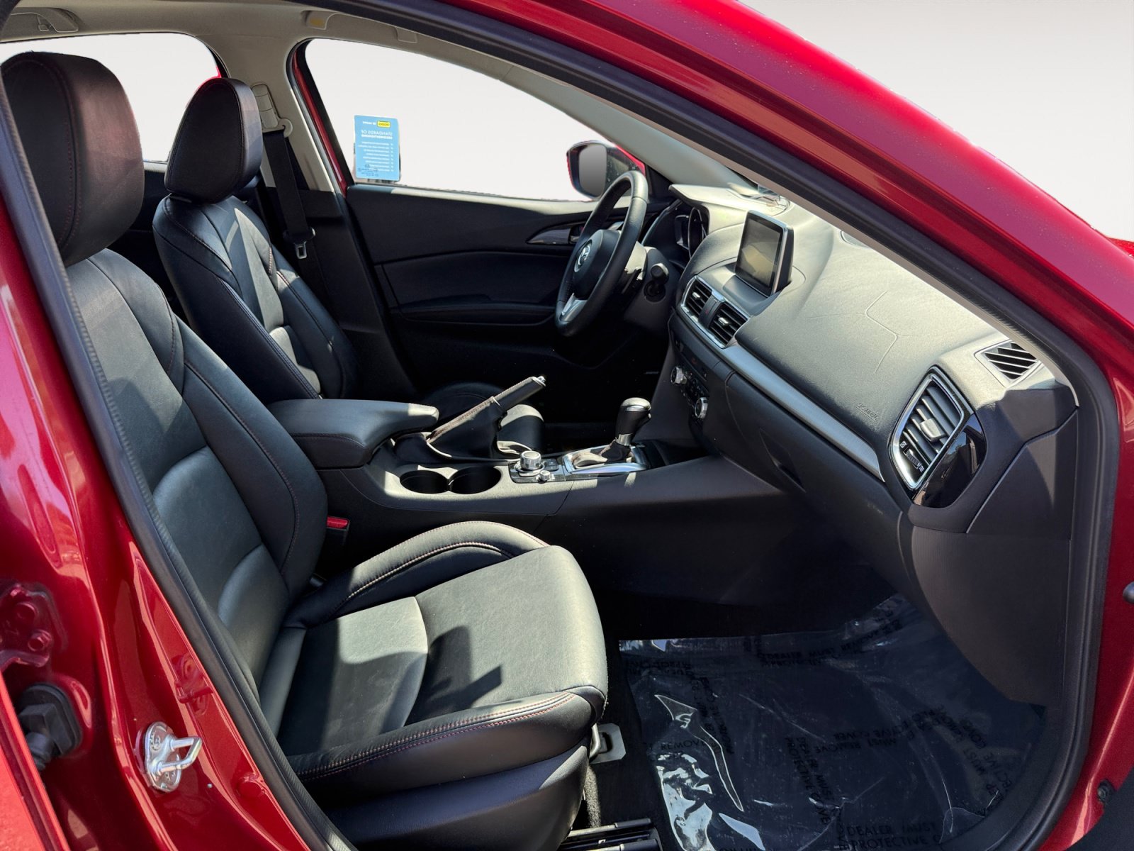Used 2015 MAZDA MAZDA3 s Touring FWD image 19