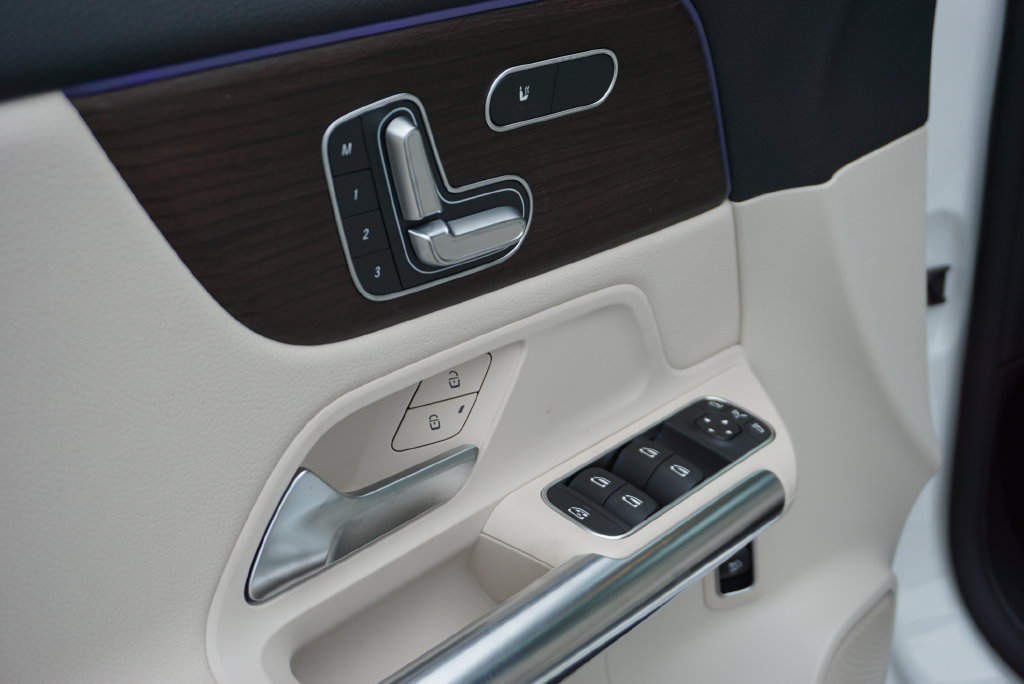 Certified 2026 Mercedes-Benz GLA 250 image 21