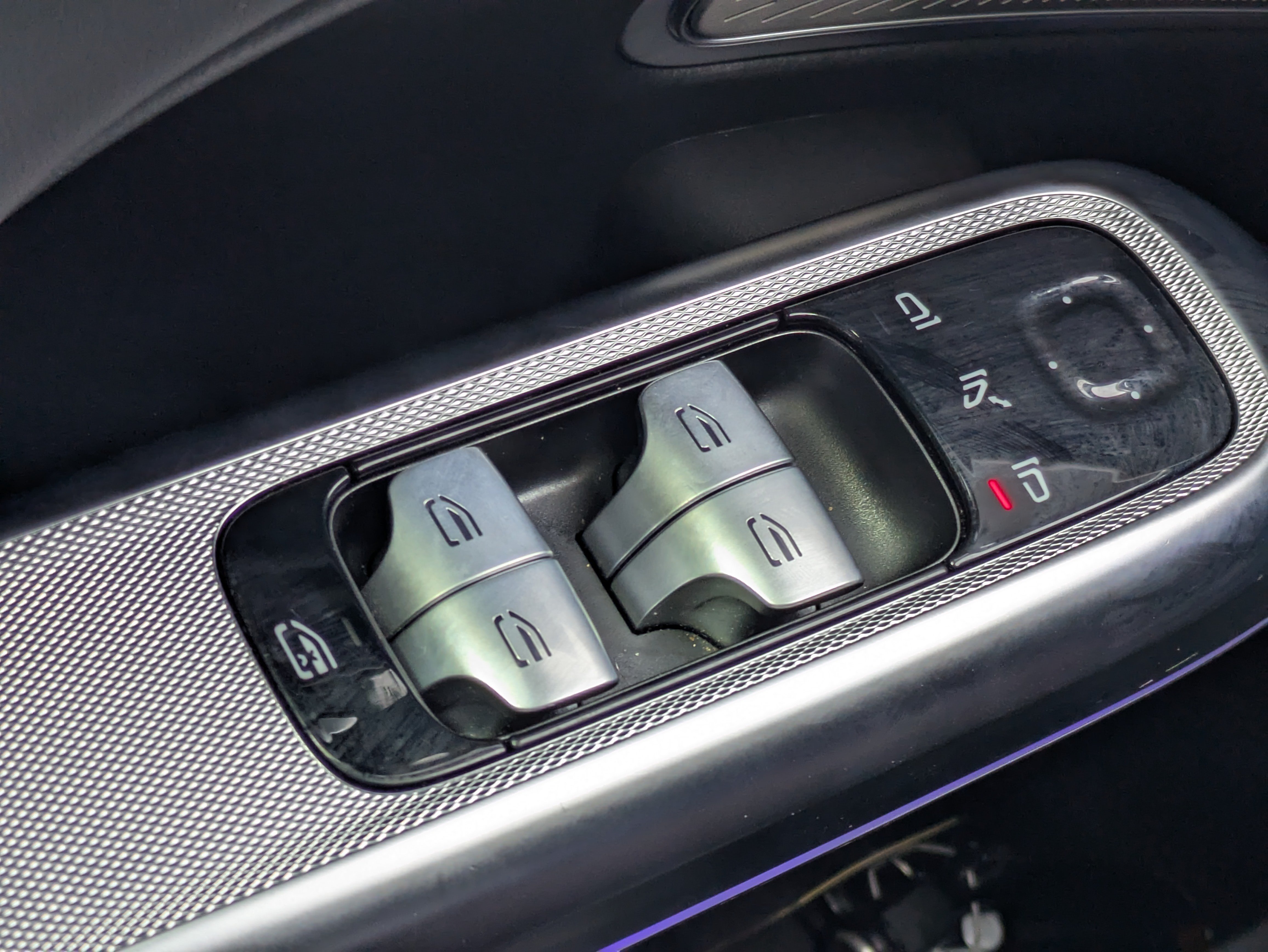 Certified 2025 Mercedes-Benz E 53 AMG e 4MATIC Sedan image 23