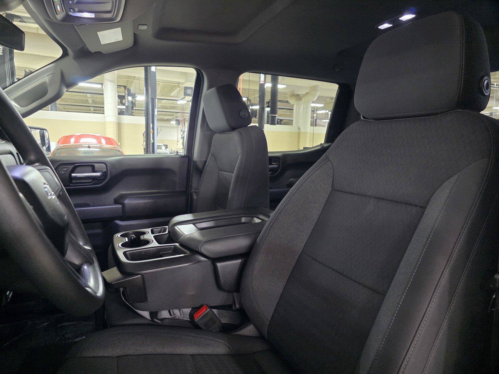 Used 2024 Chevrolet Silverado 1500 Custom Trail Boss w/ LPO, Dark Essentials Package AWD/4WD image 24